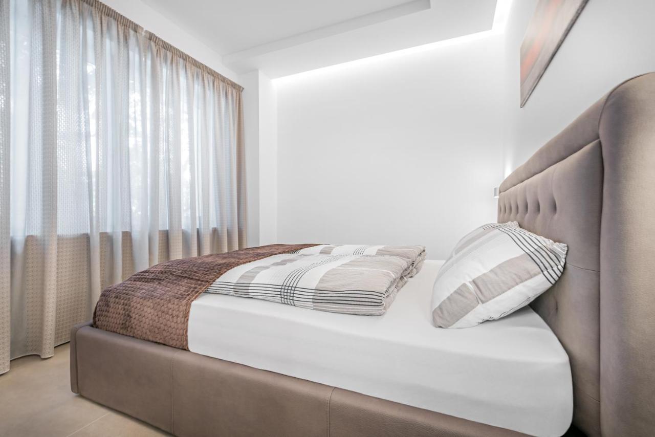 Fior Apartments Schiller Merano Extérieur photo